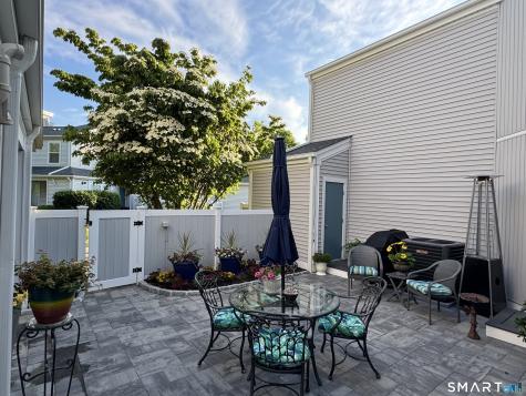 175 South End Road East Haven CT 06512