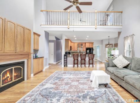 132 Meadow Brook Road Oxford CT 06478