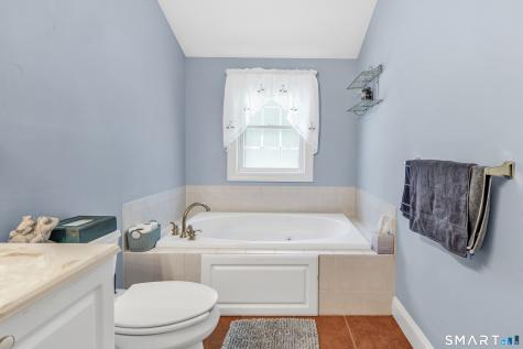 132 Meadow Brook Road Oxford CT 06478