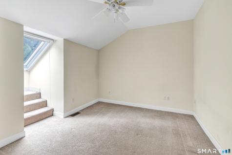 132 Meadow Brook Road Oxford CT 06478