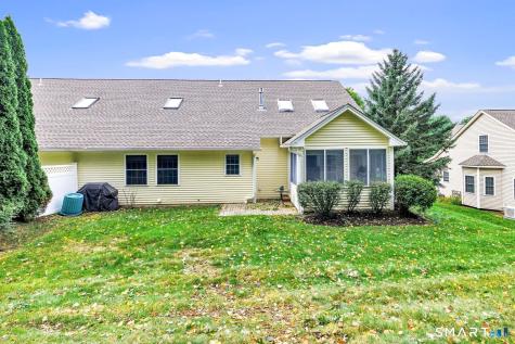 132 Meadow Brook Road Oxford CT 06478