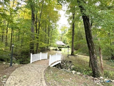 132 Meadow Brook Road Oxford CT 06478