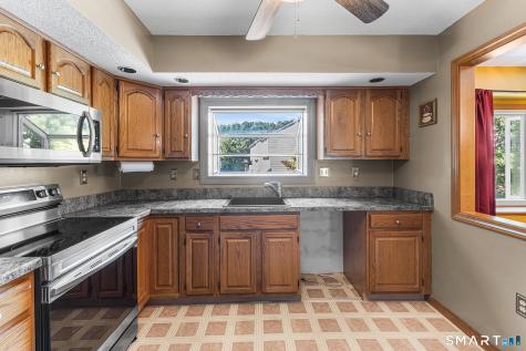 882 North Colony Road Meriden CT 06450