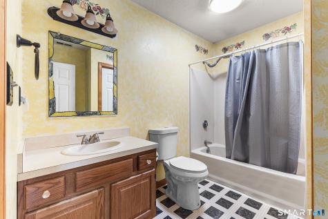 882 North Colony Road Meriden CT 06450