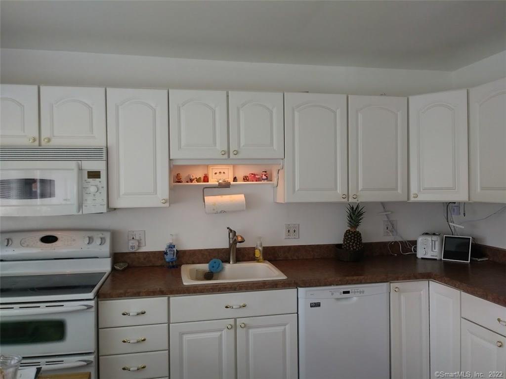 80 Centerbrook Road Hamden CT 06518