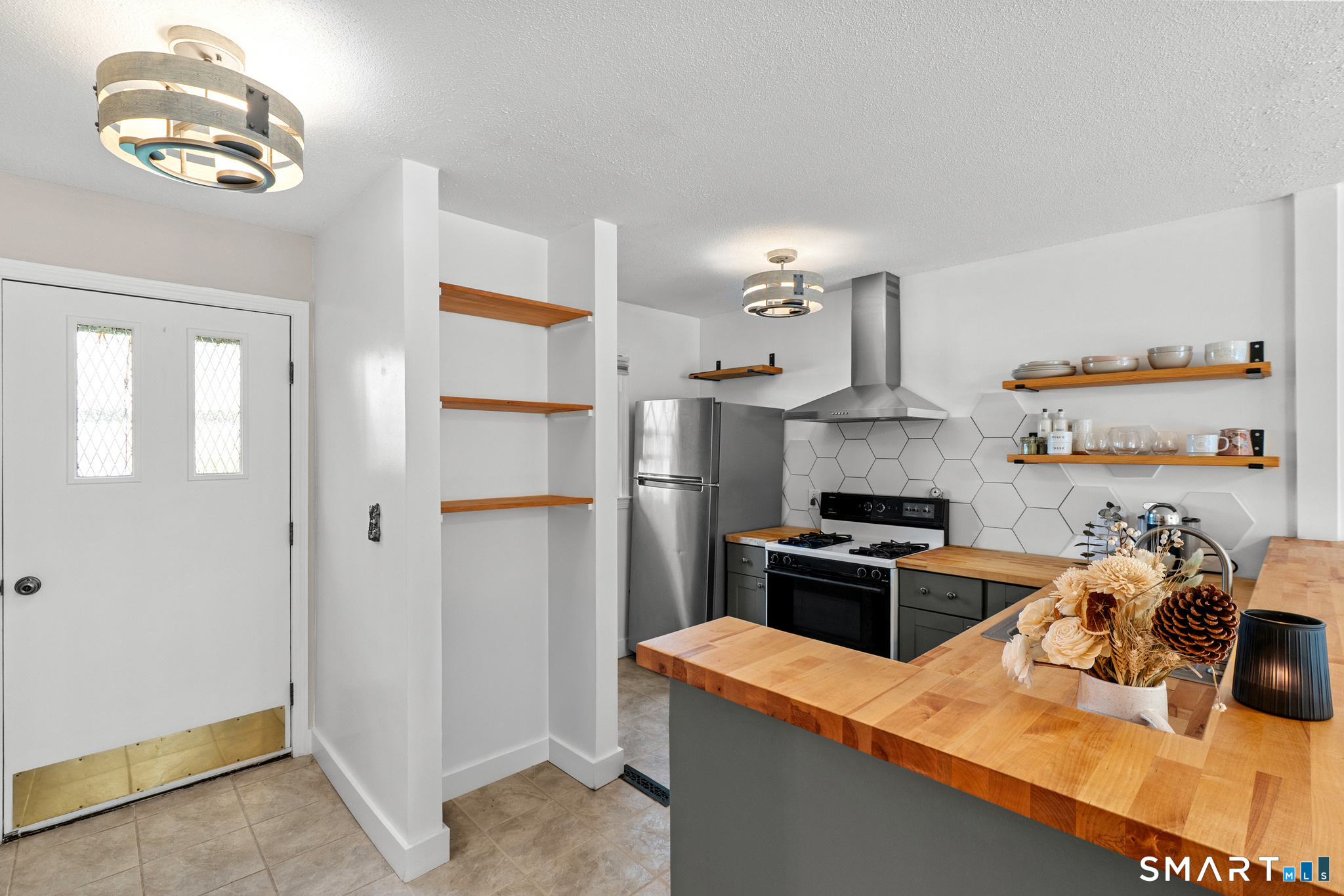 57 Meetinghouse Village Meriden CT 06450