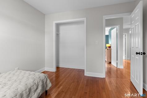 57 Meetinghouse Village Meriden CT 06450