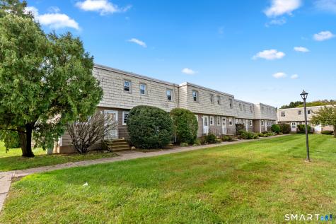 57 Meetinghouse Village Meriden CT 06450