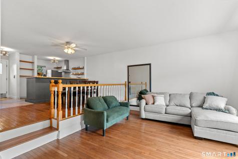 57 Meetinghouse Village Meriden CT 06450