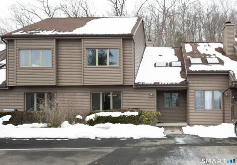 15 Twin Oaks New Milford CT 06776