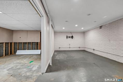 15 Twin Oaks New Milford CT 06776