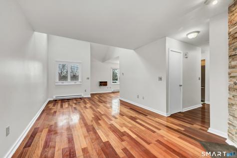 15 Twin Oaks New Milford CT 06776