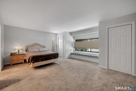 859 Heritage Village Southbury CT 06488