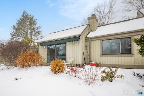 859 Heritage Village Southbury CT 06488