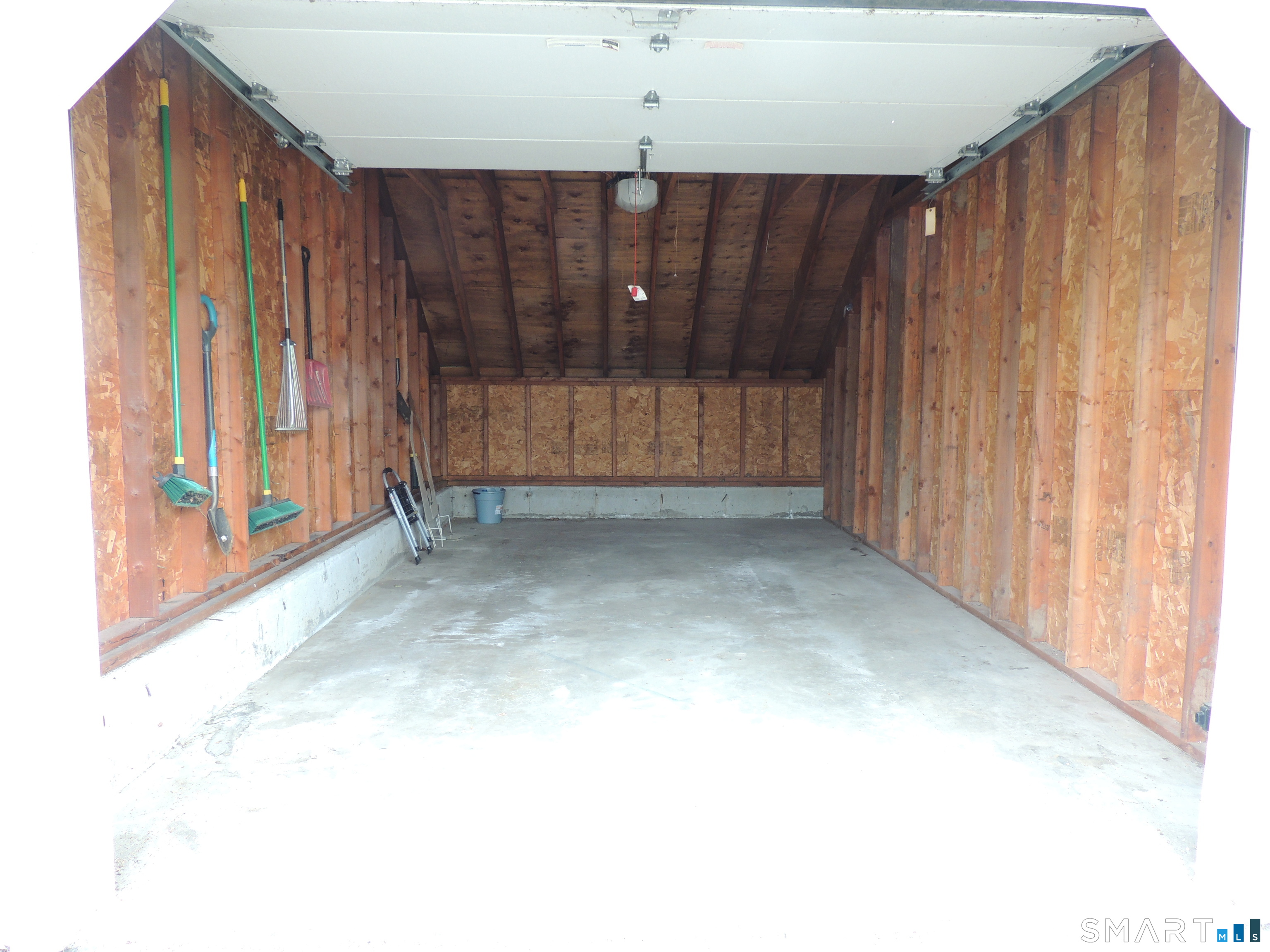 241 Branford Road North Branford CT 06471