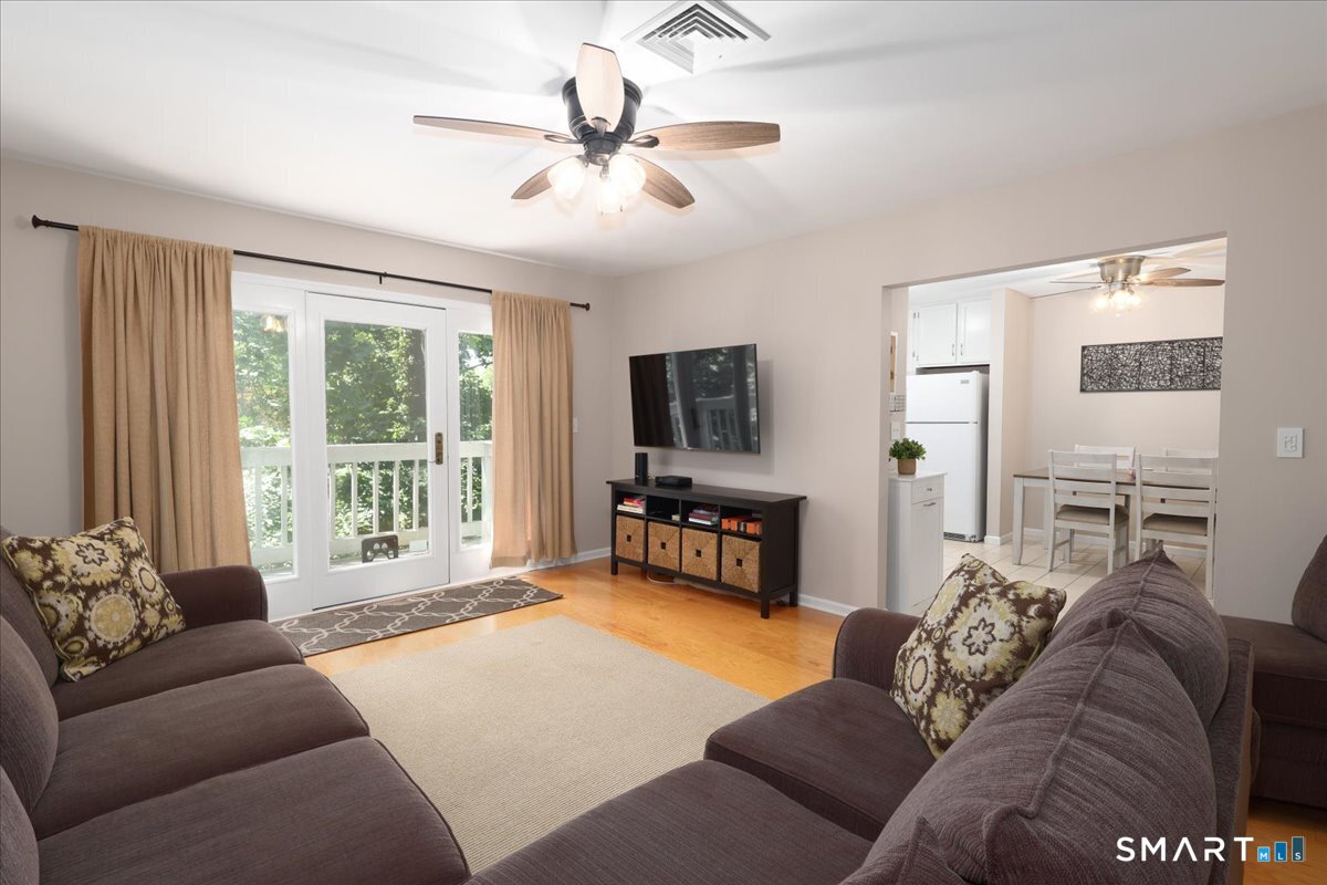 34 Hawley Glen Stratford CT 06614