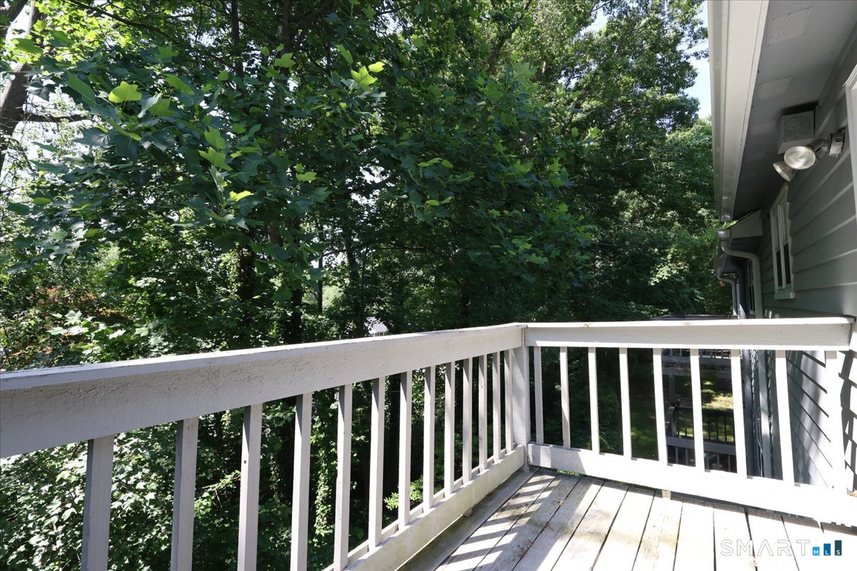 34 Hawley Glen Stratford CT 06614
