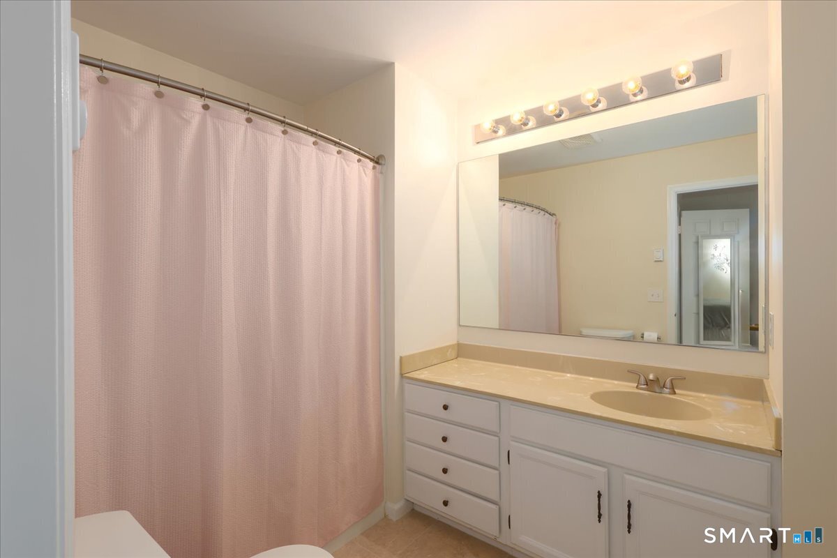 34 Hawley Glen Stratford CT 06614