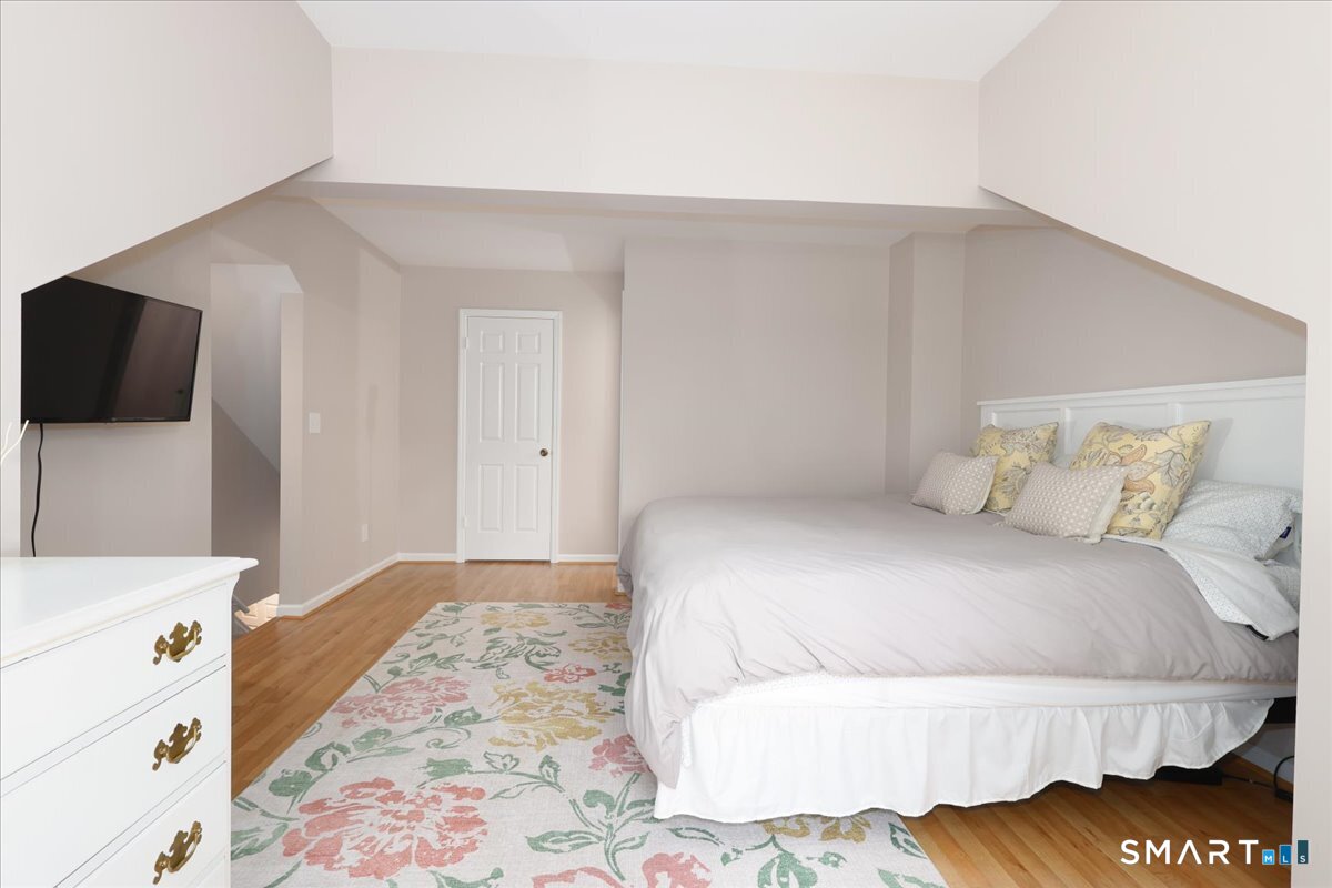 34 Hawley Glen Stratford CT 06614