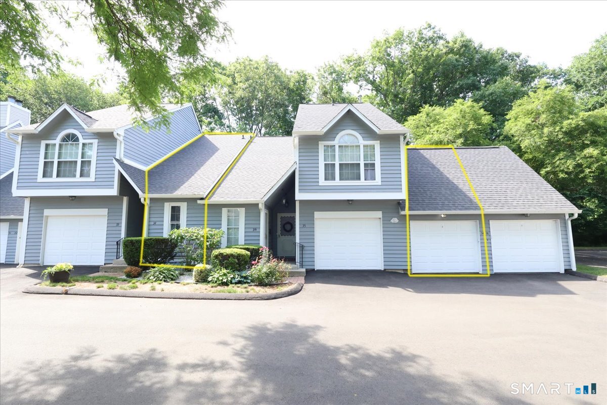 34 Hawley Glen Stratford CT 06614