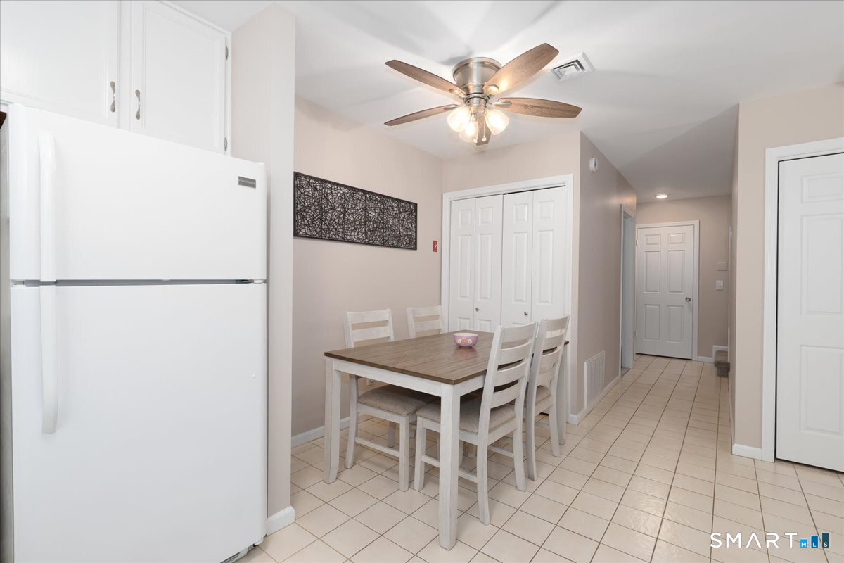 34 Hawley Glen Stratford CT 06614