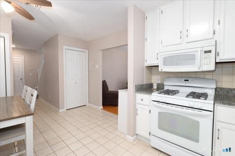 34 Hawley Glen Stratford CT 06614