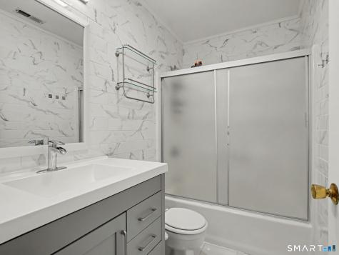 380 Hitchcock Road Waterbury CT 06705