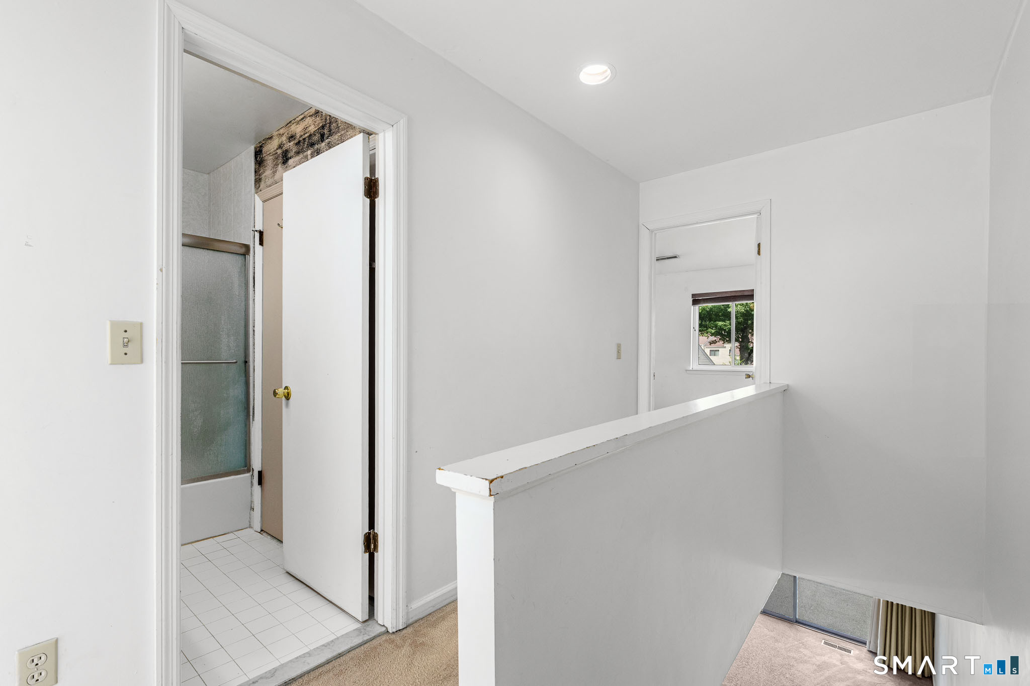 33 Deer Run Bethel CT 06801