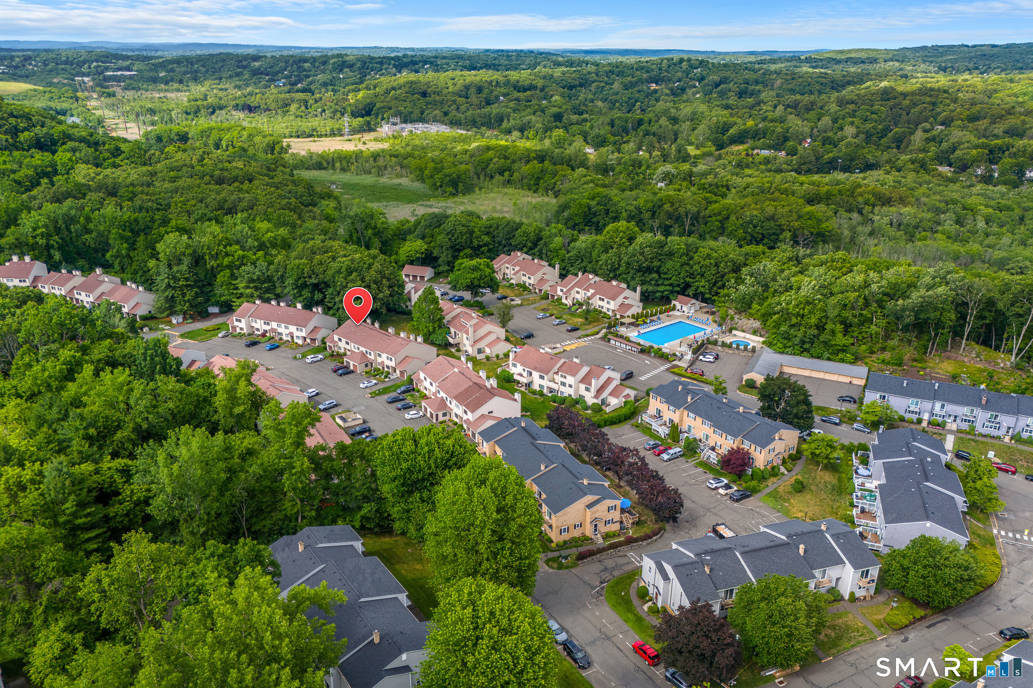 33 Deer Run Bethel CT 06801