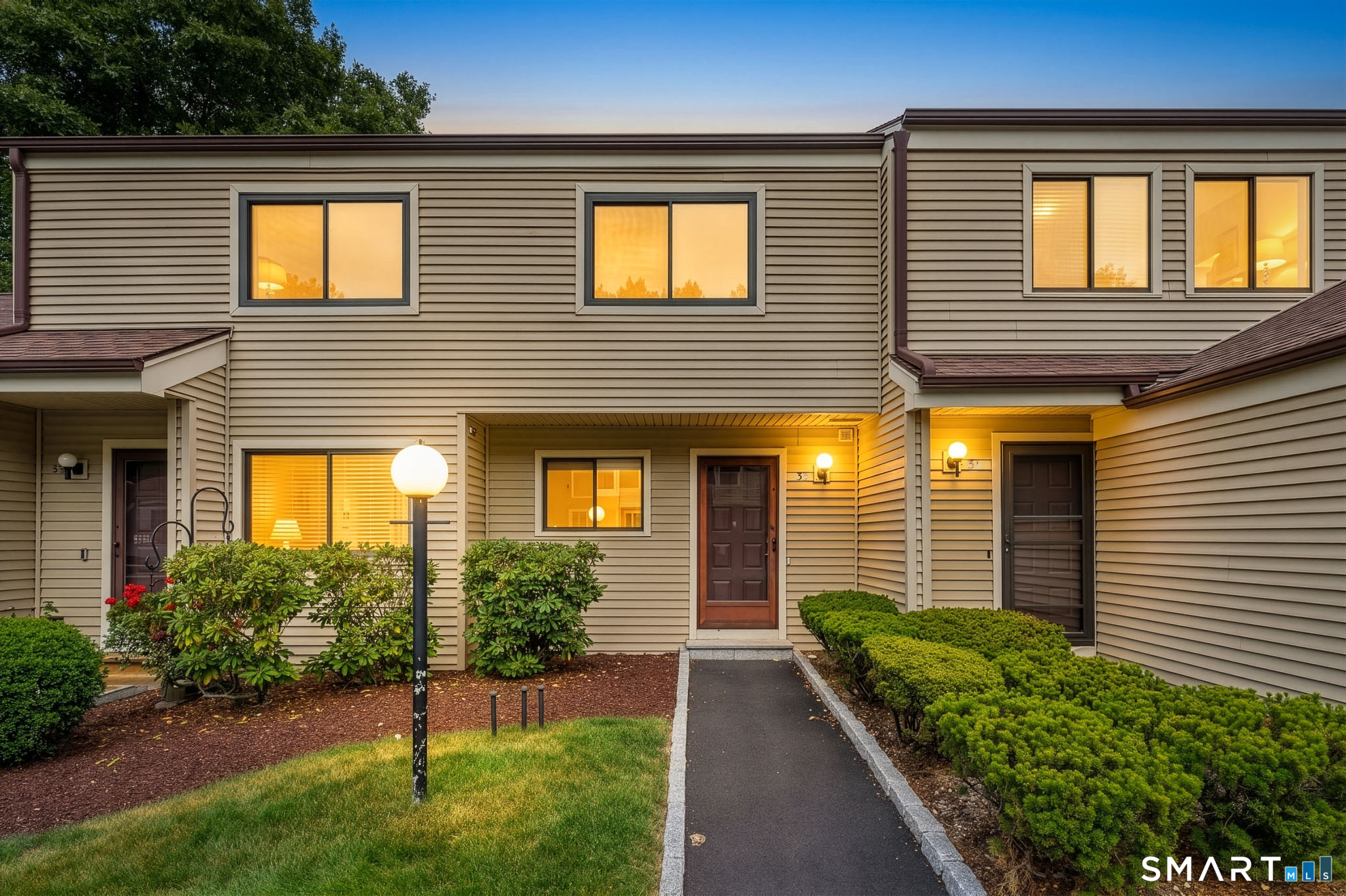 33 Deer Run Bethel CT 06801