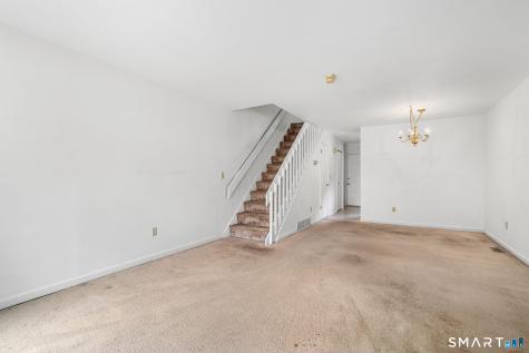 33 Deer Run Bethel CT 06801