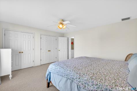 560 Silver Sands Road East Haven CT 06512