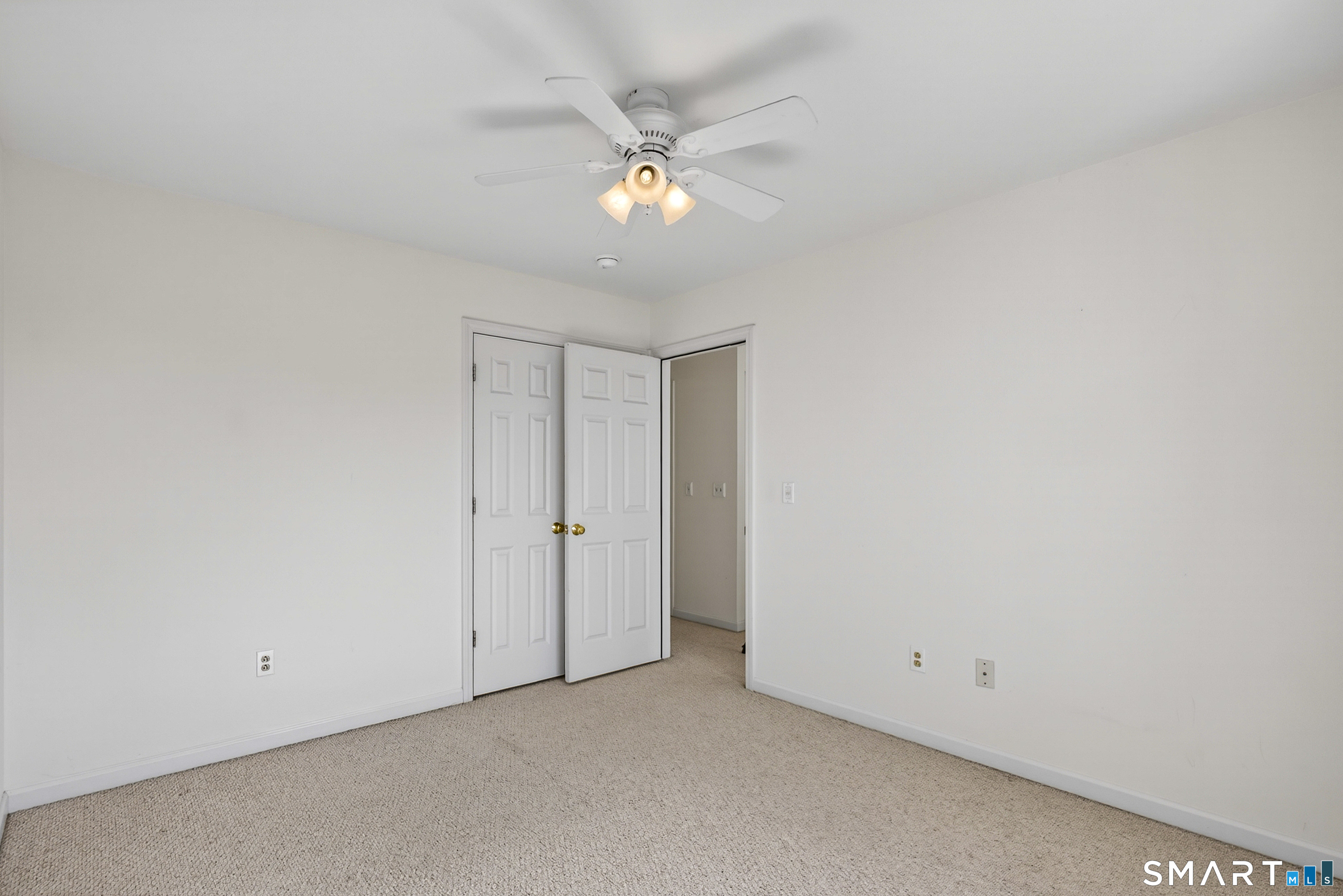 560 Silver Sands Road East Haven CT 06512