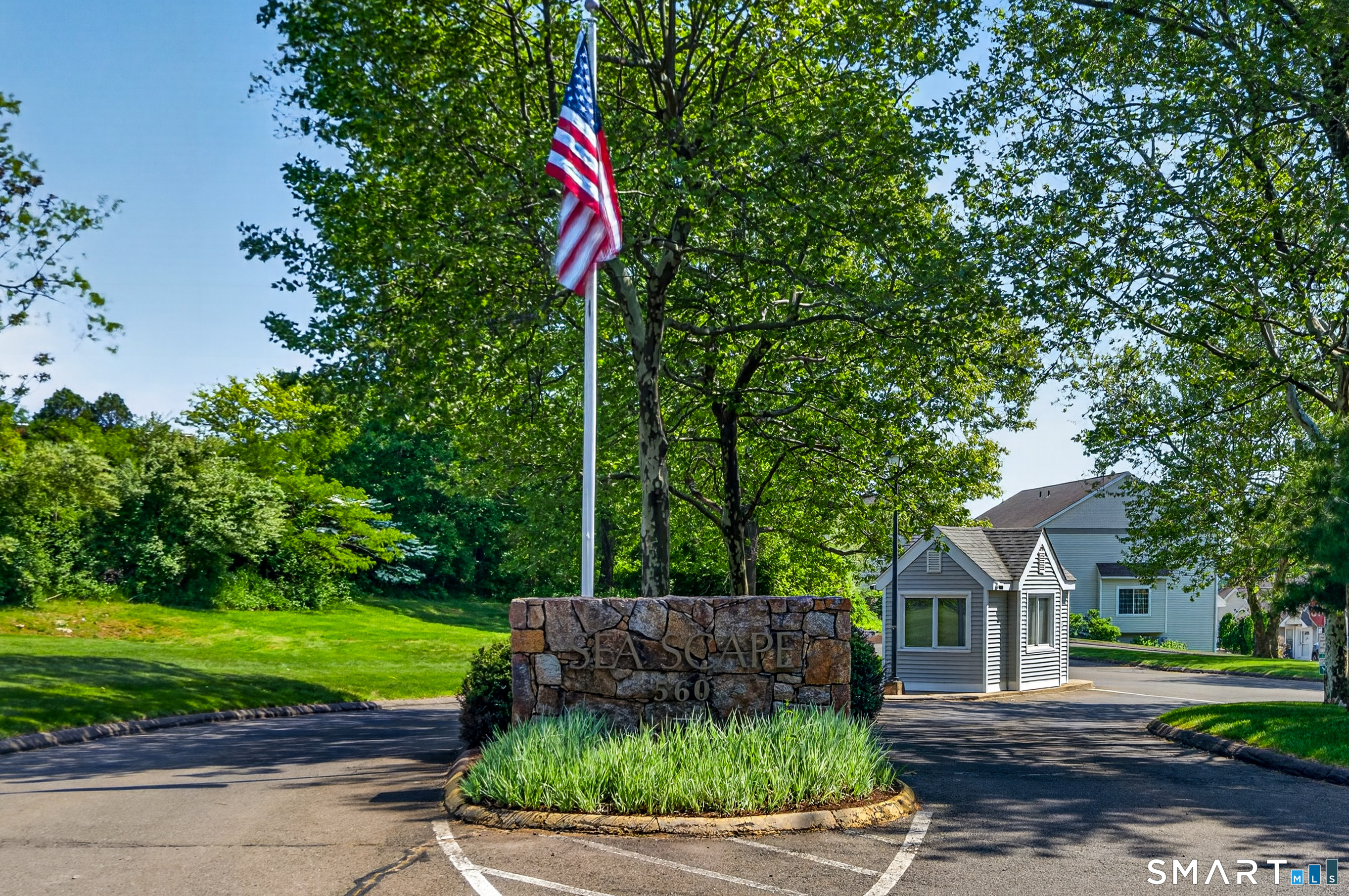 560 Silver Sands Road East Haven CT 06512