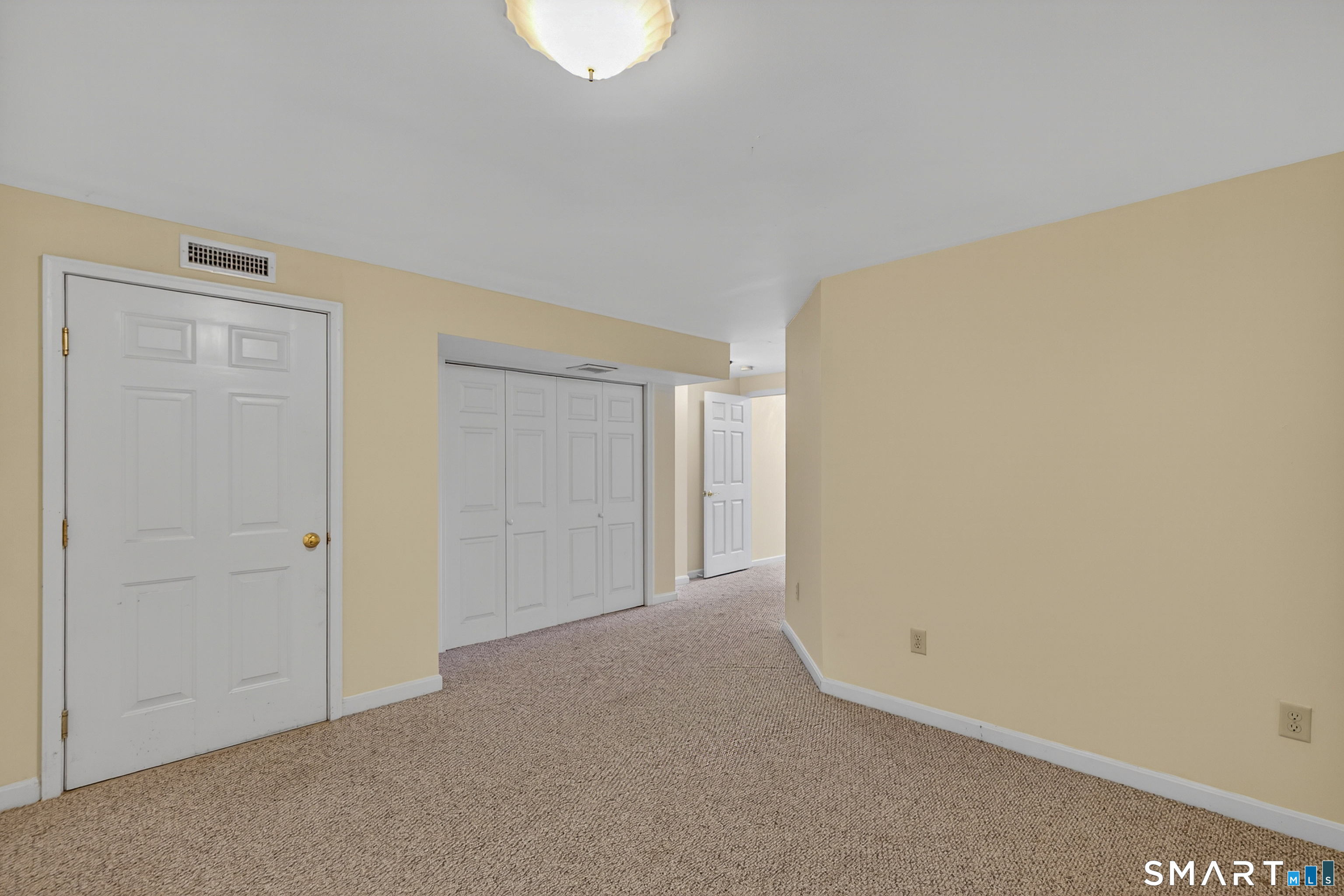 560 Silver Sands Road East Haven CT 06512