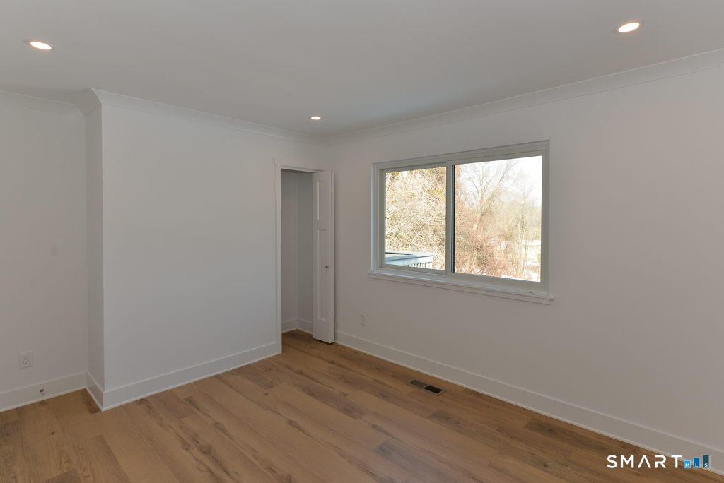 191 Heritage Village Southbury CT 06488