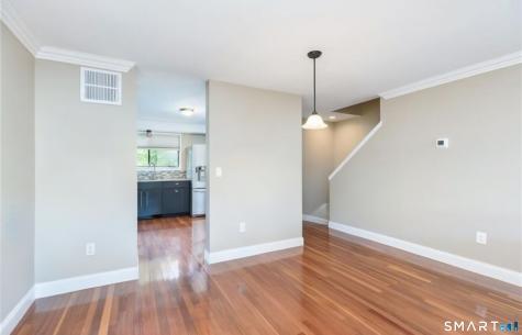 1 Canterbury Court Middletown CT 06457