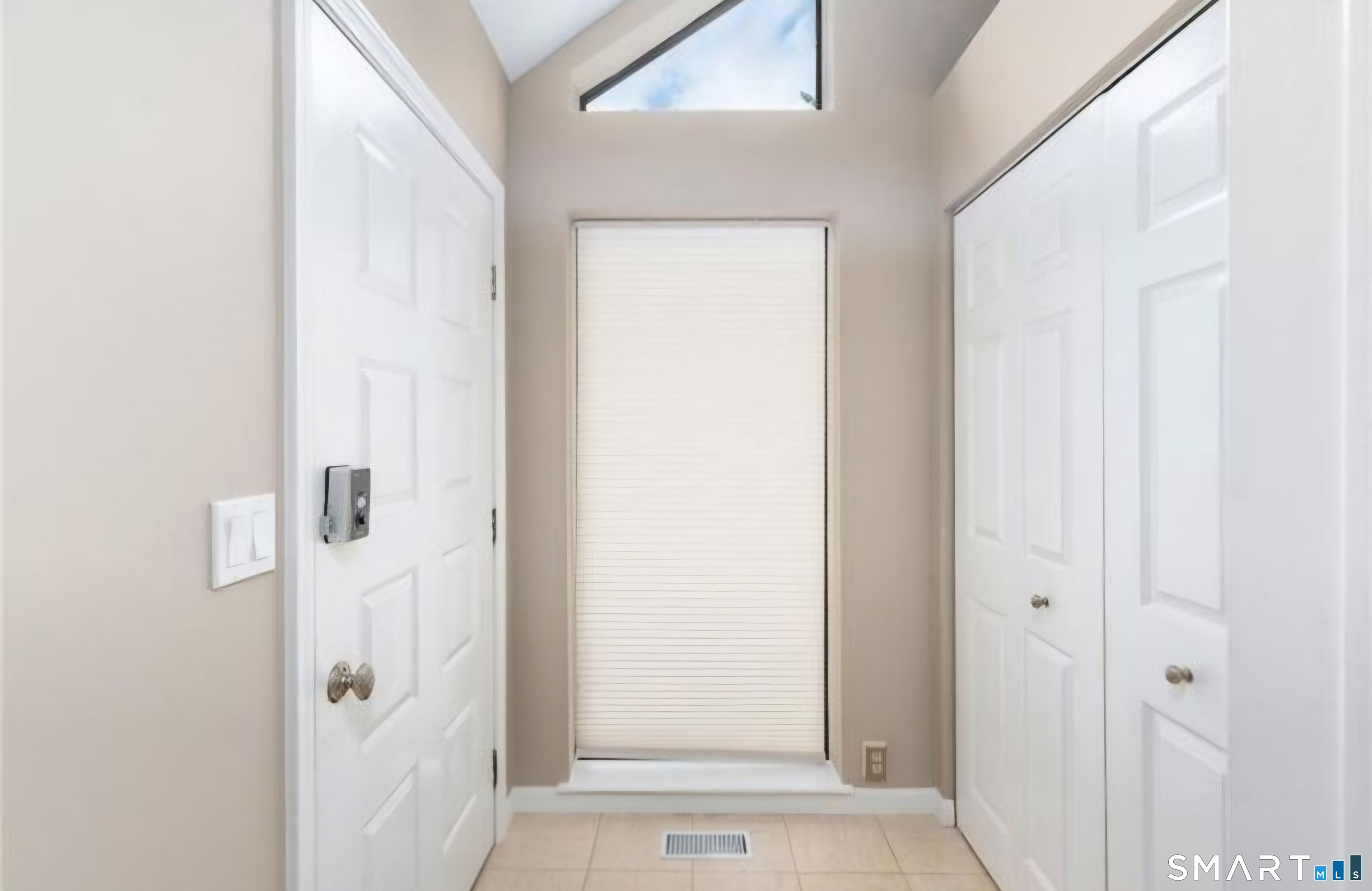 1 Canterbury Court Middletown CT 06457