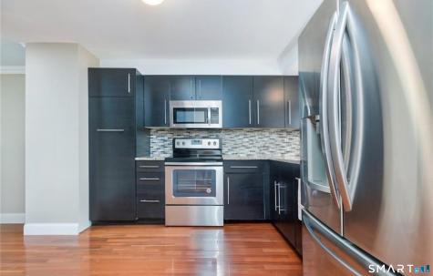 1 Canterbury Court Middletown CT 06457