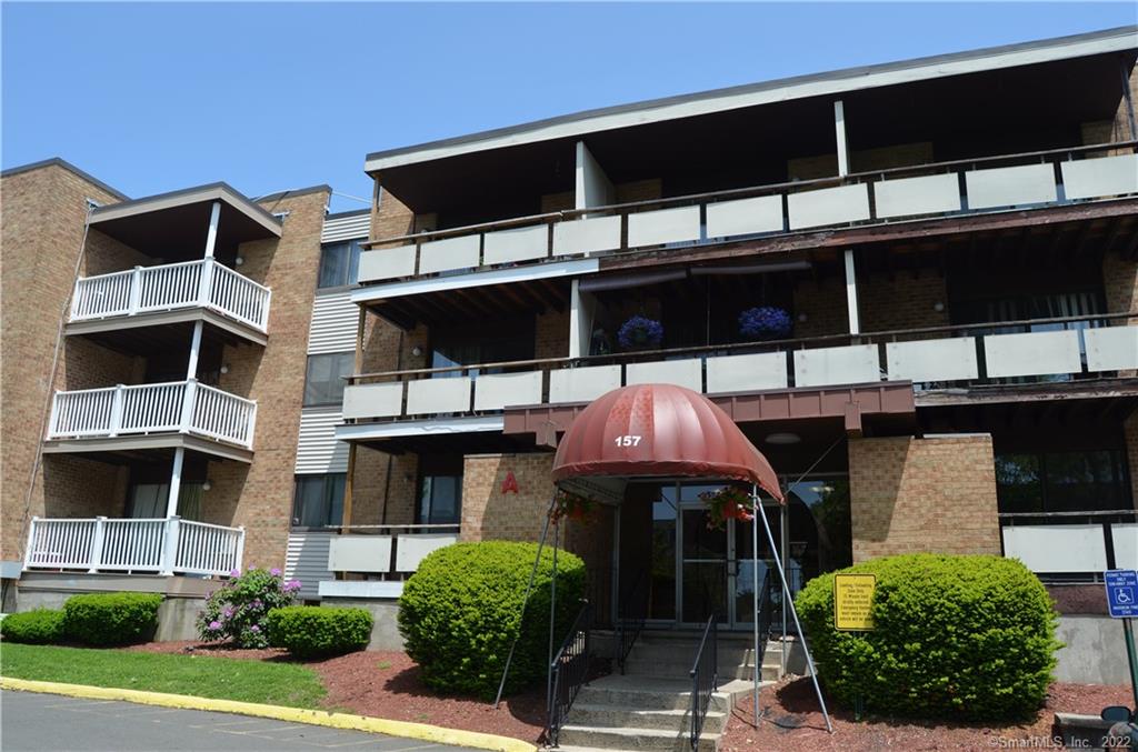 157 Bull Hill Lane West Haven CT 06516
