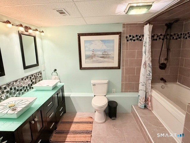 705 Lainey Lane Killingly CT 06239
