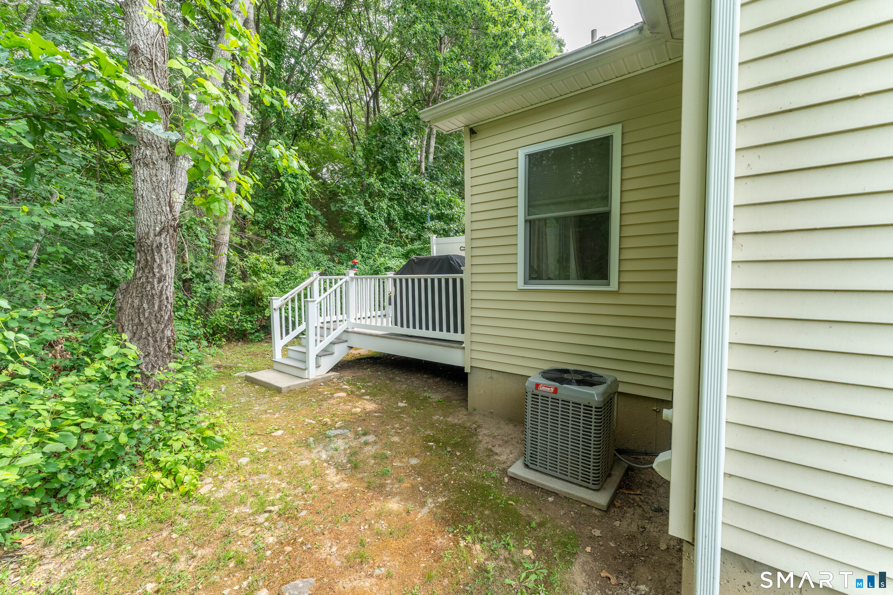 705 Lainey Lane Killingly CT 06239