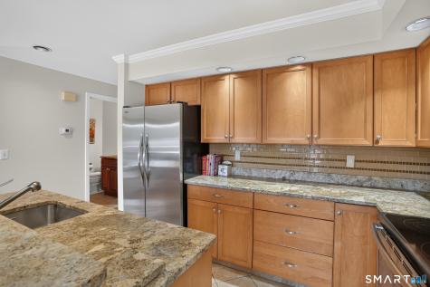 192 Glengarry Road Fairfield CT 06825