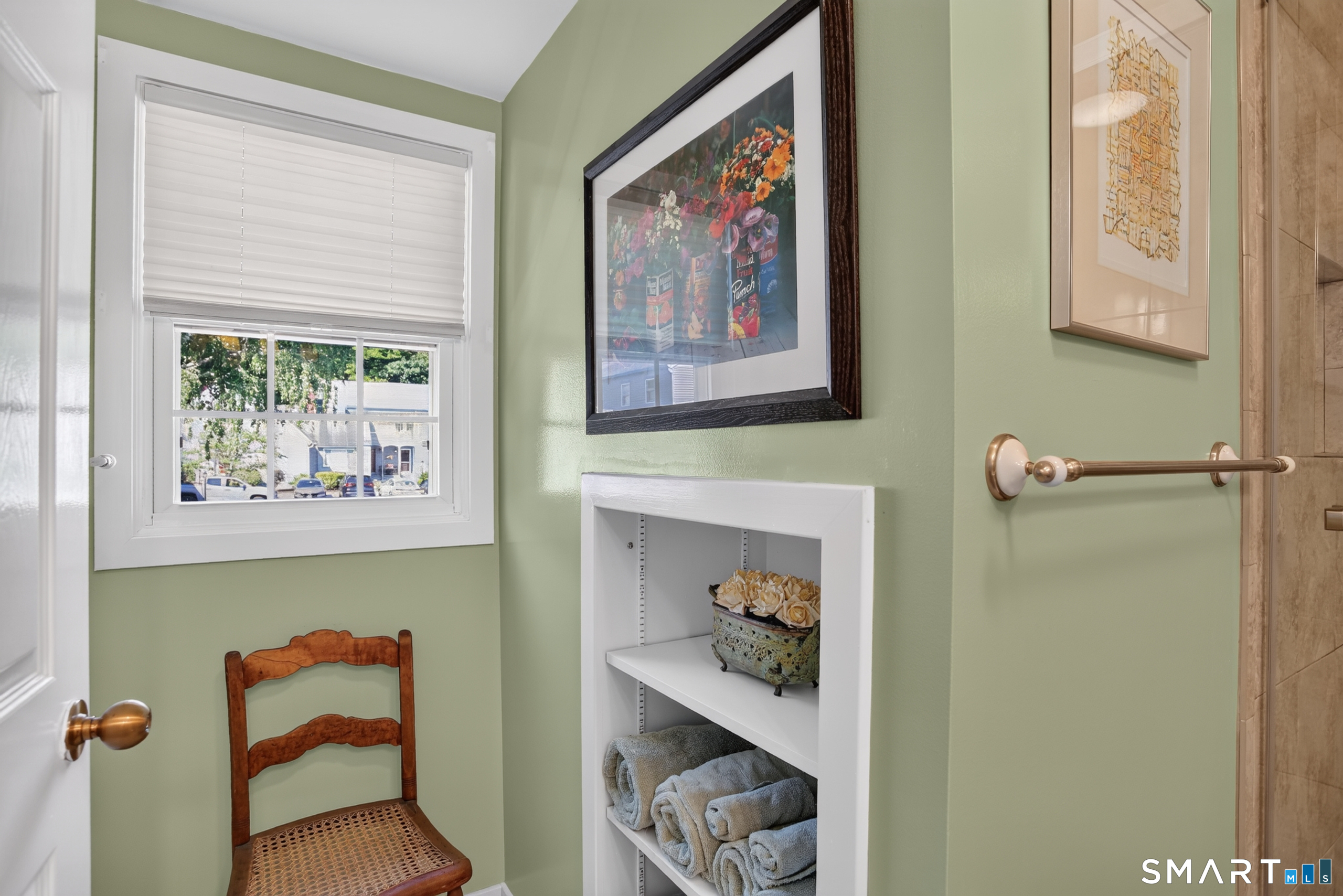 192 Glengarry Road Fairfield CT 06825
