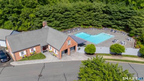 192 Glengarry Road Fairfield CT 06825