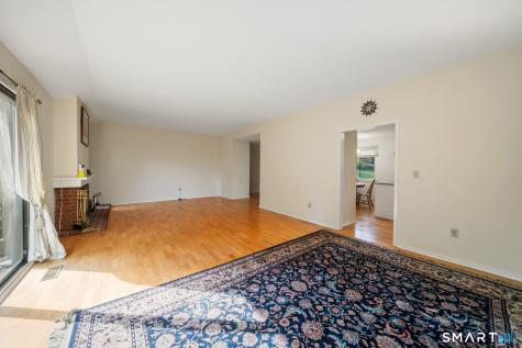 198 Heritage Village Southbury CT 06488