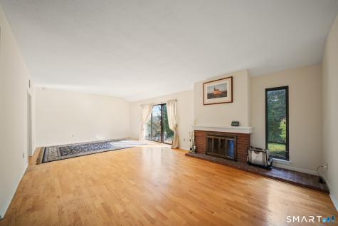 198 Heritage Village Southbury CT 06488