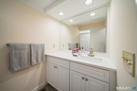198 Heritage Village Southbury CT 06488