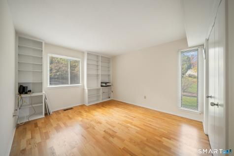 198 Heritage Village Southbury CT 06488