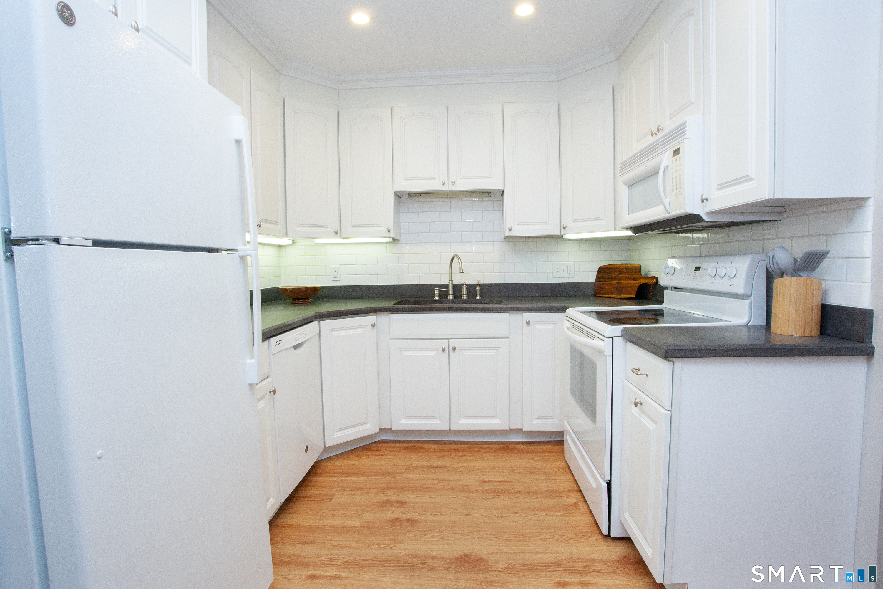 15 Highland Street West Hartford CT 06119